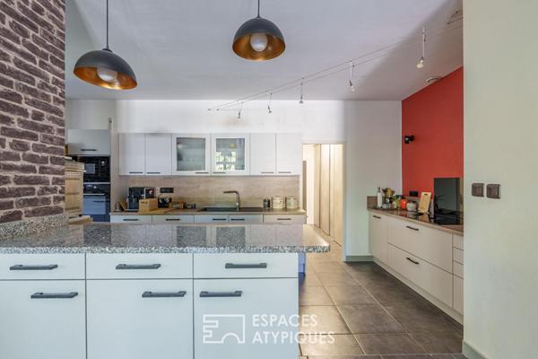 Maison de caractère au coeur de la nature et son atelier