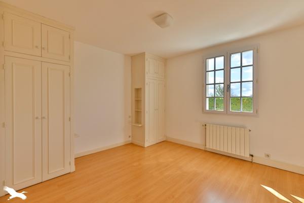 Maison à vendre |                                       Cognac |                                        5 pièces  |  167 m²