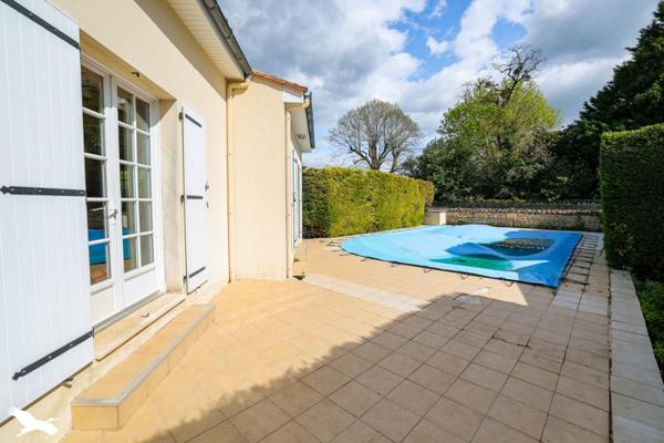Maison à vendre |                                       Cognac |                                        5 pièces  |  167 m²