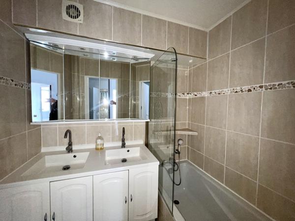 Noisy-le-Sec (93130) 5 pièces avec balcon, parking centre-ville