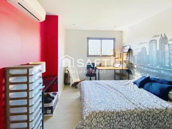 Maison en pierre centre-ville, 6 chambres, piscine, garage