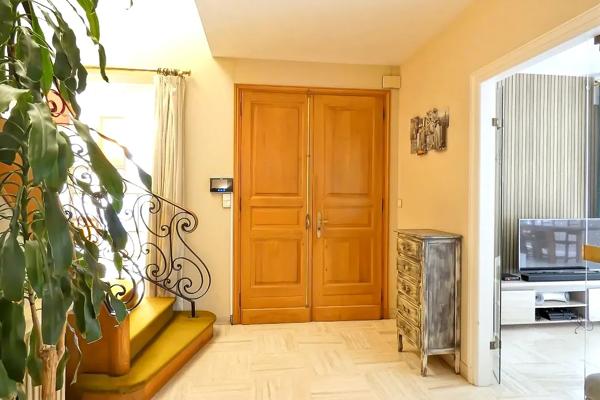 Maison 7 pièces - 245 m² Bien prestige