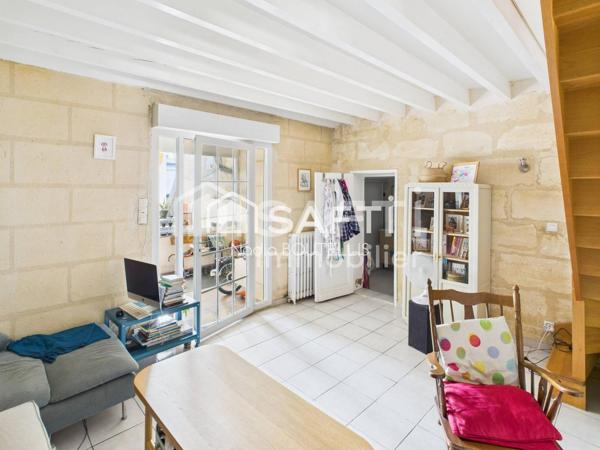 Bel appartement 4 piéces, jardin, véranda.