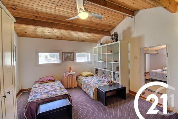 Maison à vendre  10 pièces - 310 m2 CAVAILLON - 84