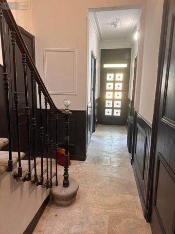 Appartement à rénover à vendre à Bordeaux en Gironde (33000), ref : 022/1181   
Barrière Saint Médard