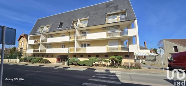 Appartement 3 pièces de 102 m² à Saint-Amand-Montrond (18200)