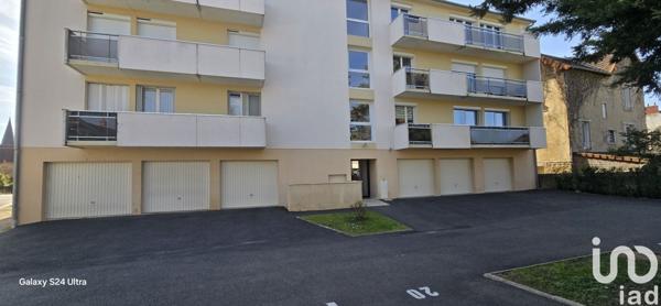 Appartement 3 pièces de 102 m² à Saint-Amand-Montrond (18200)
