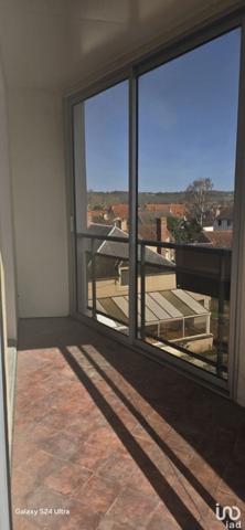 Appartement 3 pièces de 102 m² à Saint-Amand-Montrond (18200)