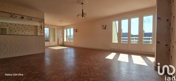 Appartement 3 pièces de 102 m² à Saint-Amand-Montrond (18200)