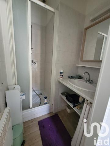 Maison 2 pièces de 33 m² à Moret Loing et Orvanne (77250)