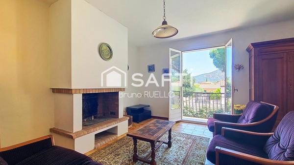 A Sorède (66690) - Maison 4 faces disposant de 4 chambres et 2 bureaux