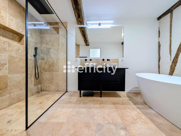 Maison
         5 pièces
        - 100 m² Exclusivité 165 000 € *