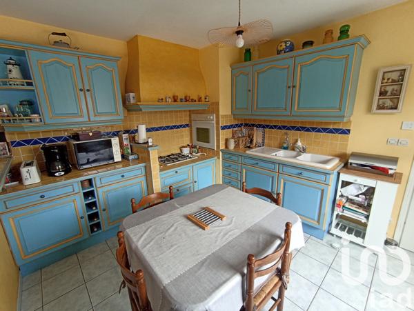 Maison à vendre 4 pièces 103 m² Châtillon-sur-Thouet