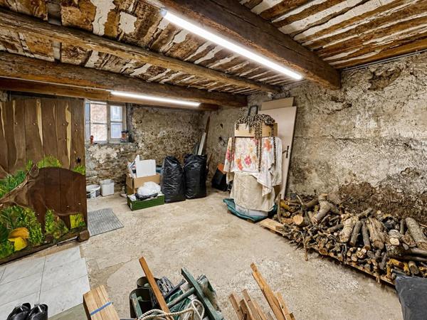 EXCLUSIVITÉ, Maison de ville avec garage, cave à Rieux-Minervois