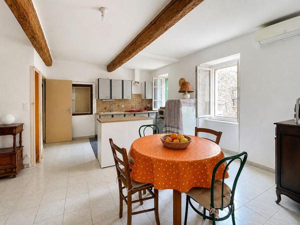 EXCLUSIVITÉ, Maison de ville avec garage, cave à Rieux-Minervois