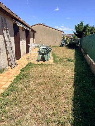 Vente                                                      Maison
                        
                     5 pièces                      102 m2                     à Bourg-Lès-Valence