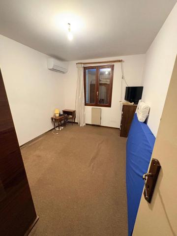 Vente                                                      Maison
                        
                     5 pièces                      102 m2                     à Bourg-Lès-Valence