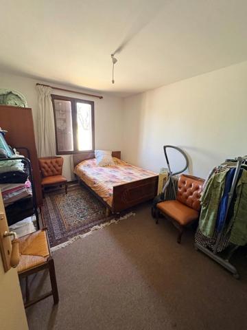Vente                                                      Maison
                        
                     5 pièces                      102 m2                     à Bourg-Lès-Valence