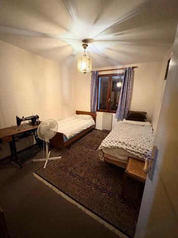Vente                                                      Maison
                        
                     5 pièces                      102 m2                     à Bourg-Lès-Valence