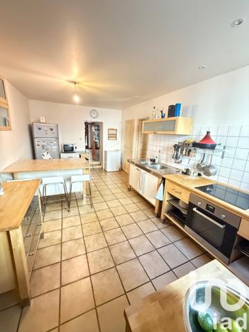 Maison à vendre 8 pièces 227 m² Chançay