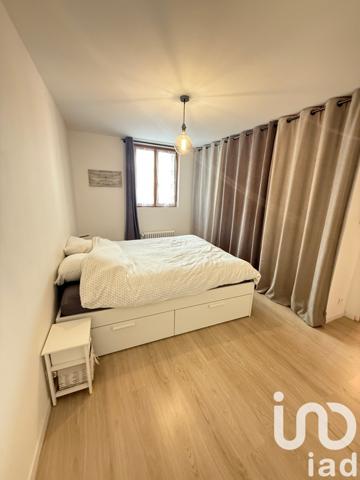 Maison à vendre 8 pièces 227 m² Chançay