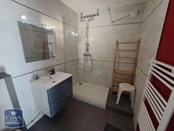 Appartement à louer 1 pièce 31.29m² Royan (17200)