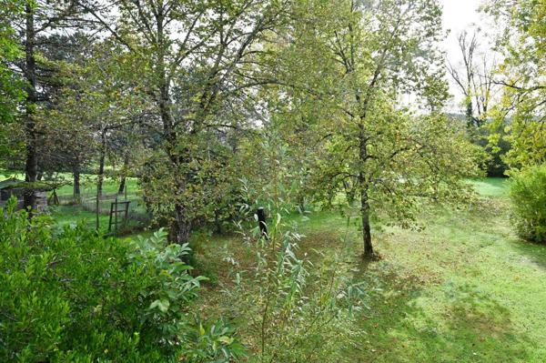 Maison familiale avec grand jardin