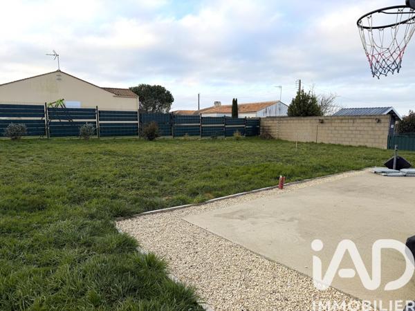 Maison à vendre 5 pièces 102 m² Fontenay-le-Comte