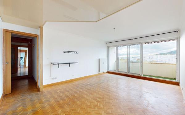 Appartement à vendre    4 pièces •  Metz