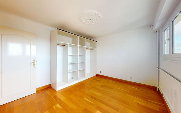 Appartement à vendre    4 pièces •  Metz