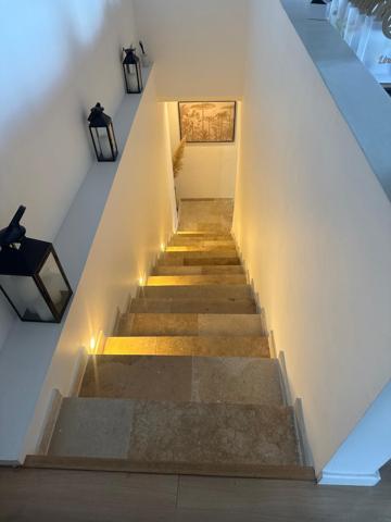 Maison
         4 pièces
        - 95 m² 375 000 € *
