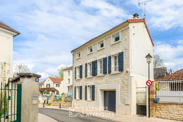 Coeur historique de Maule : Maison de caractère avec accès privé à la Mauldre