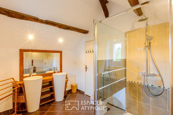 Coeur historique de Maule : Maison de caractère avec accès privé à la Mauldre