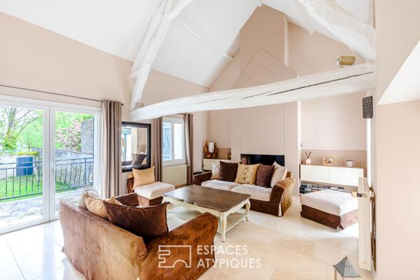 Coeur historique de Maule : Maison de caractère avec accès privé à la Mauldre