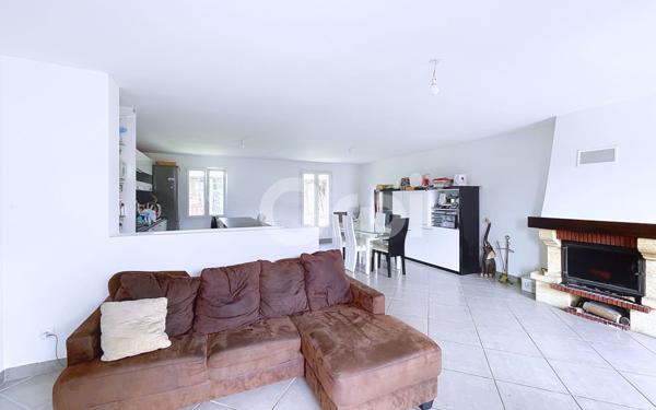 Maison à vendre    8 pièces • 166 m2 Rieux