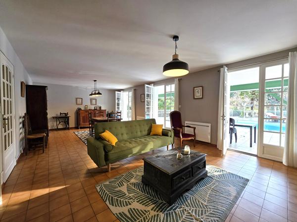 Maison Saint Julien En Born 5 pièce(s) 119 m2