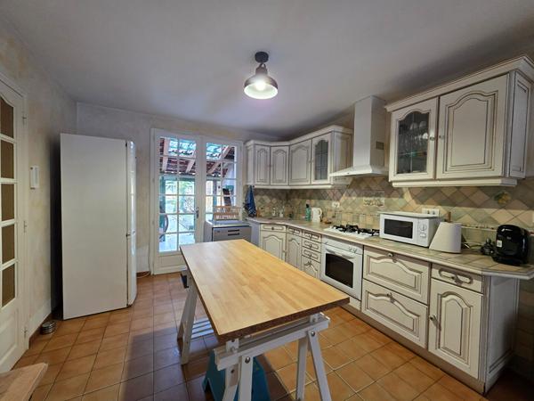 Maison Saint Julien En Born 5 pièce(s) 119 m2