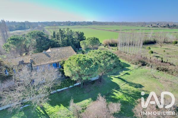 Maison à vendre 10 pièces 400 m² Arles