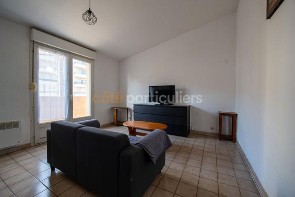 Vente
                Appartement40,12 m² - 2 Pièces -
                    NARBONNE (11100)