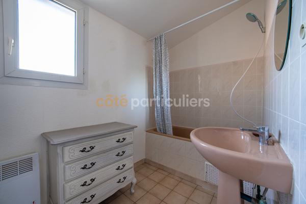 Vente
                Appartement40,12 m² - 2 Pièces -
                    NARBONNE (11100)