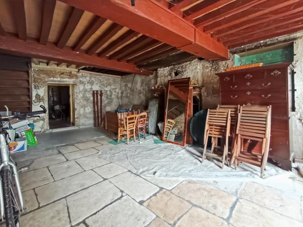 Aignay-le-Duc (21510) Maison de 100 m² à rénover avec terrain Aignay-le-Duc 21510