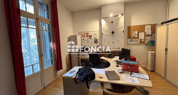 Location Local commercial 5 pièces 130 m² - Perpignan 66000