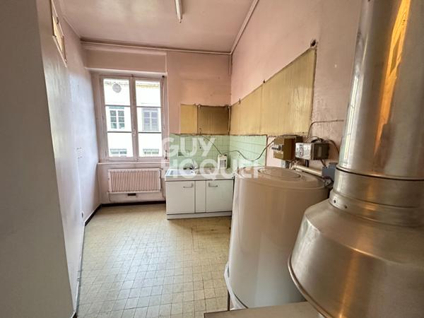 Appartement Lyon 4 pièces 100 m2 (95.95m²)