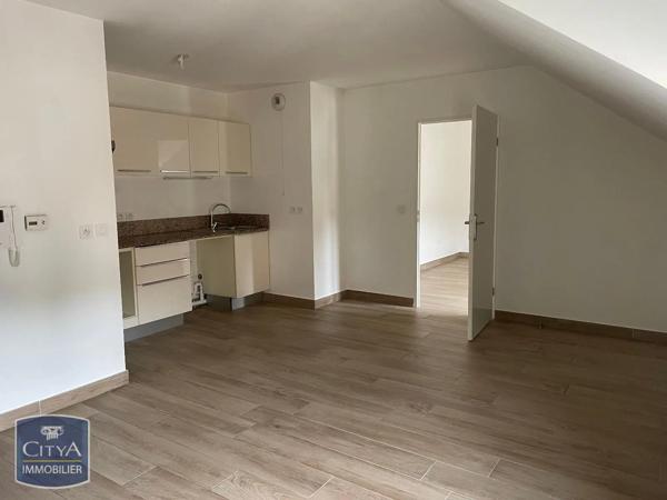 Appartement à louer 2 pièces 43.23m² Buc (78530)