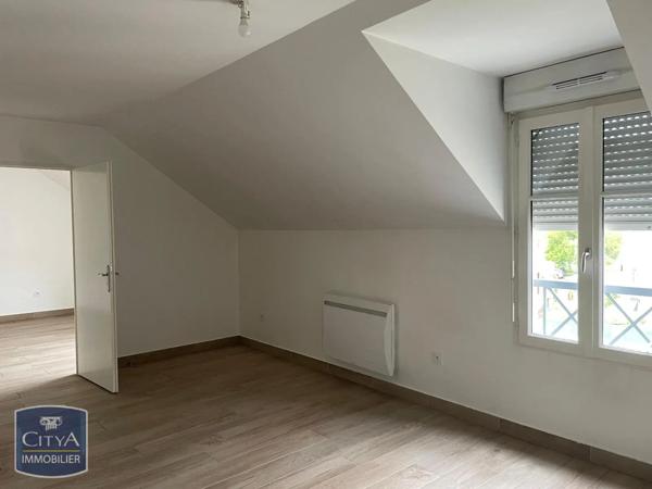 Appartement à louer 2 pièces 43.23m² Buc (78530)