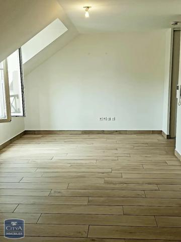 Appartement à louer 2 pièces 43.23m² Buc (78530)