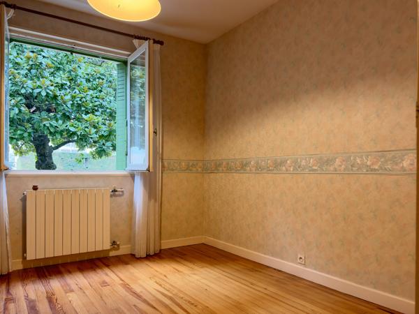 Tournon-sur-Rhône (07300) Ensemble immobilier rare - Maison plain-pied 96 m² et 2 terrains à bâtir, 1'856 m² - Tournon-sur-Rhône Sud