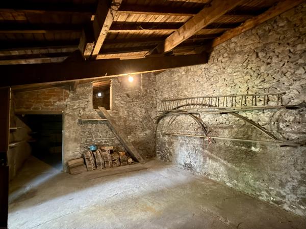 Tournon-sur-Rhône (07300) Ensemble immobilier rare - Maison plain-pied 96 m² et 2 terrains à bâtir, 1'856 m² - Tournon-sur-Rhône Sud