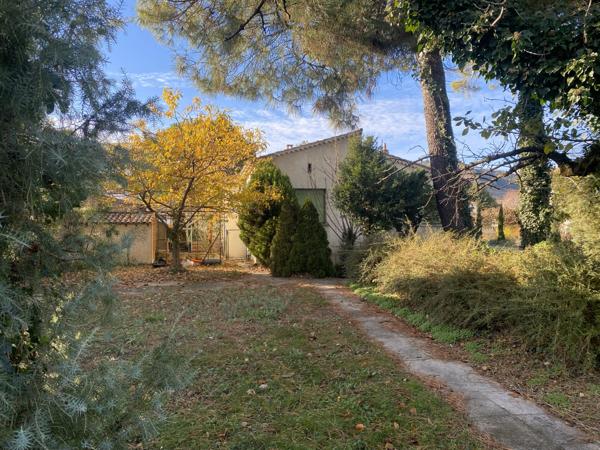 Tournon-sur-Rhône (07300) Ensemble immobilier rare - Maison plain-pied 96 m² et 2 terrains à bâtir, 1'856 m² - Tournon-sur-Rhône Sud