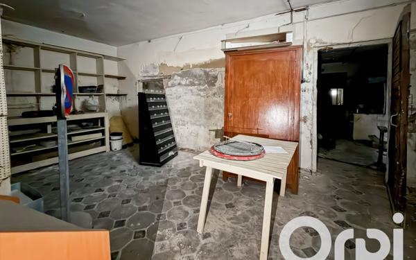 Maison à vendre    2 pièces •  Bollène